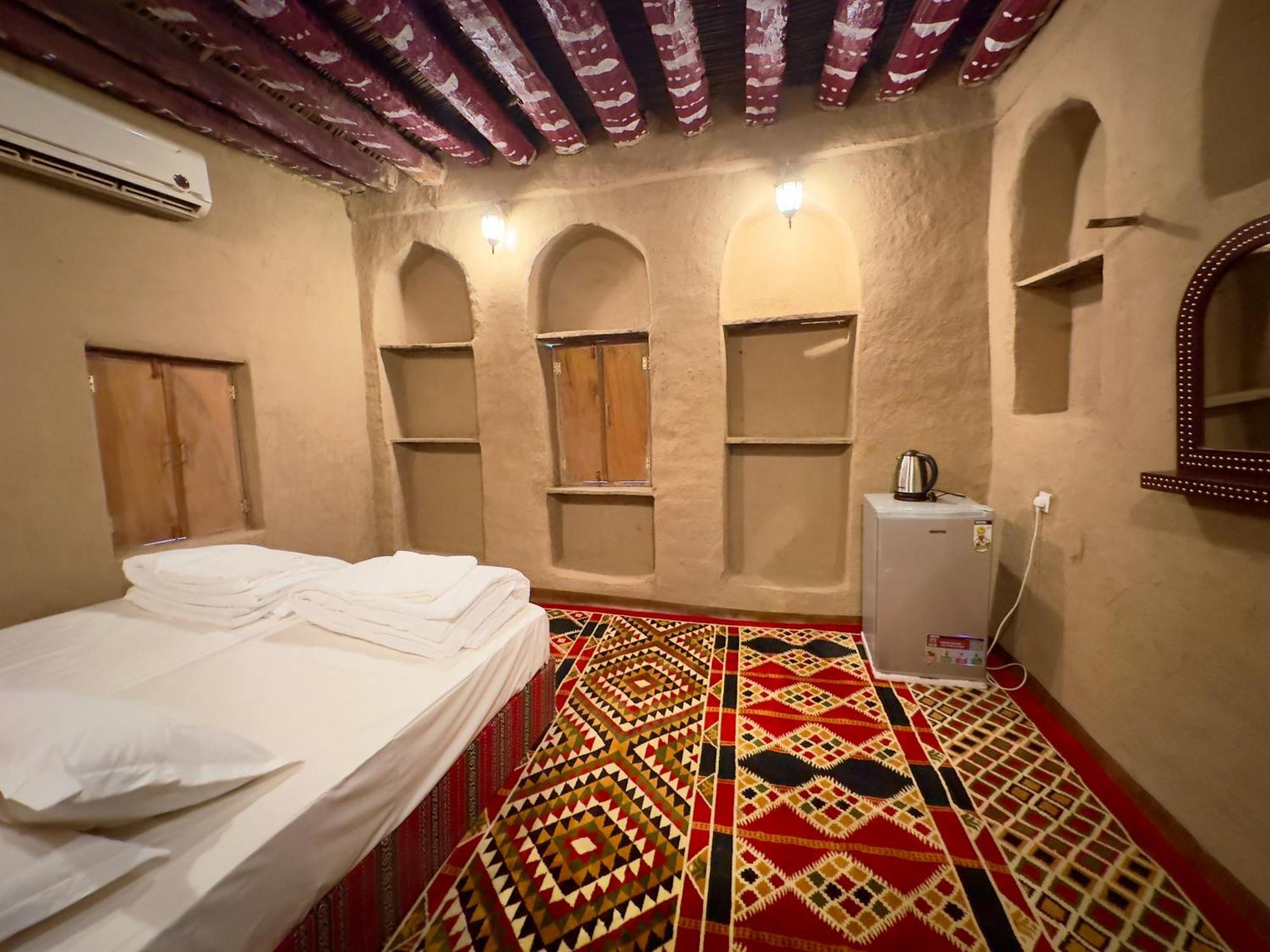 Al Hamra Heritage Inn Екстер'єр фото