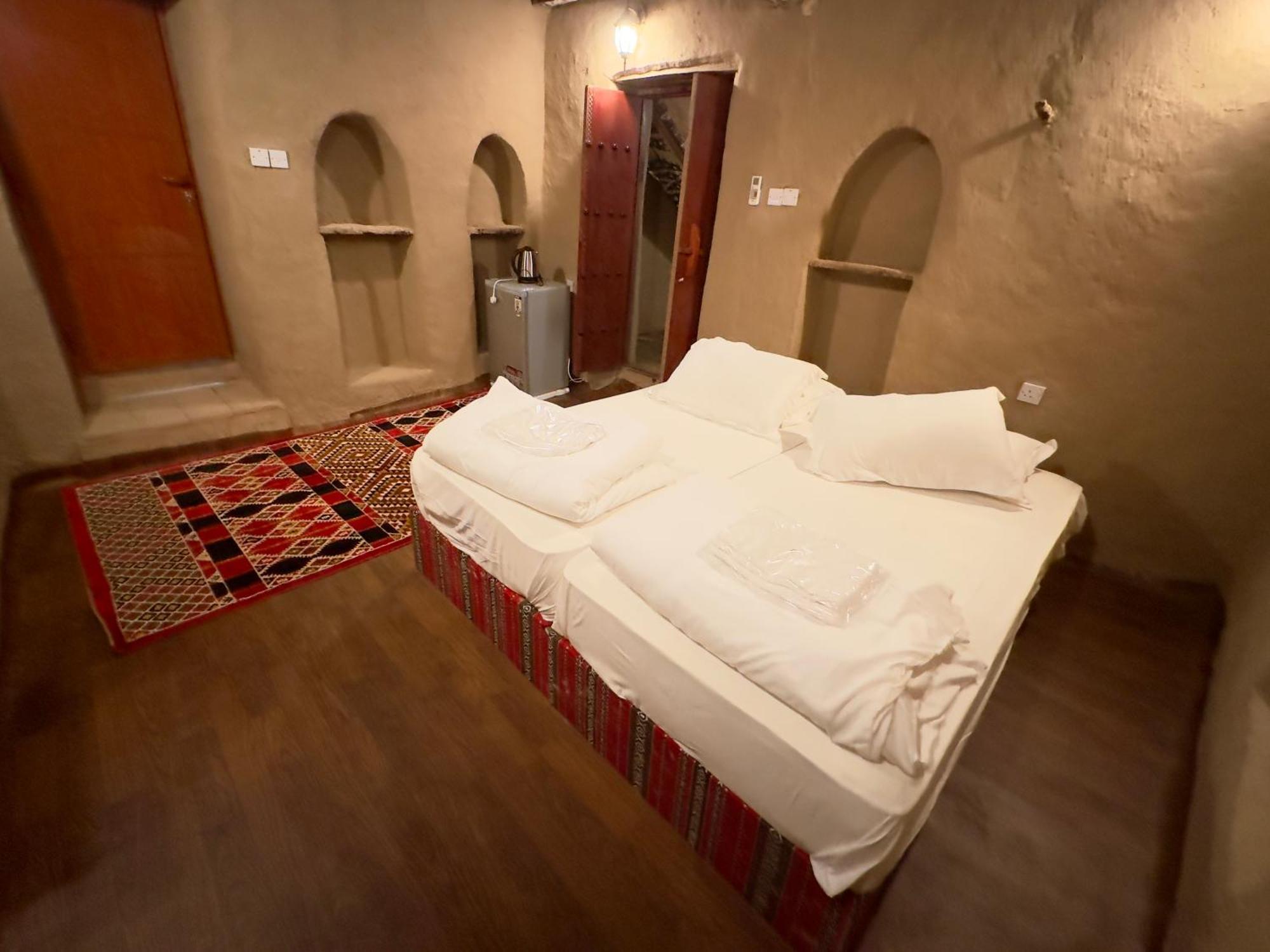 Al Hamra Heritage Inn Екстер'єр фото